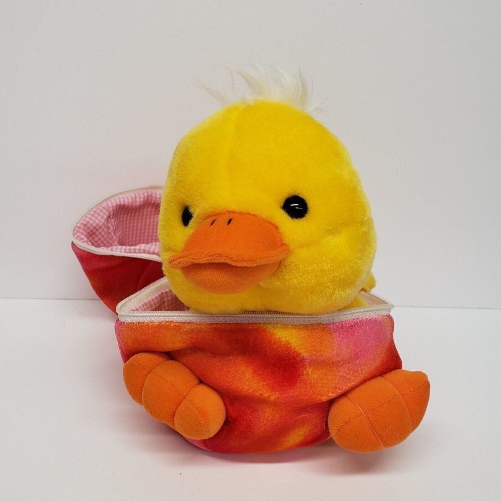 Sugar Loaf 8" Yellow Duck with Zipper Egg Plush